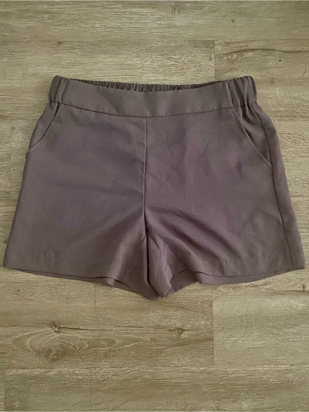 Nine West High Rise Pull-On Soft Shorts Mauve Taupe Size S